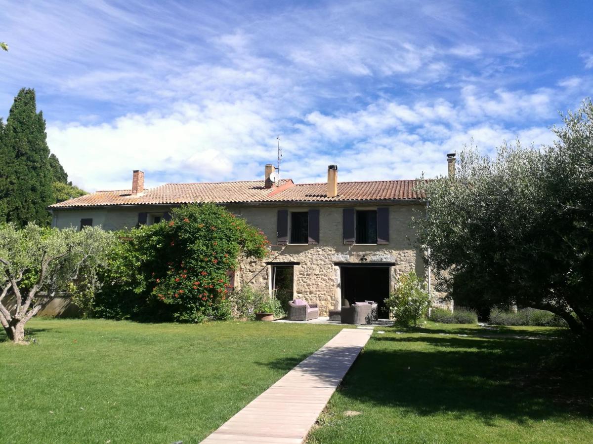Hotel Mas de la Gramillère Barbentane Esterno foto